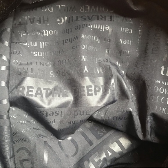 Lululemon Athletica Black Athletic Gym Bag, EUC, 22” - Picture 11 of 16